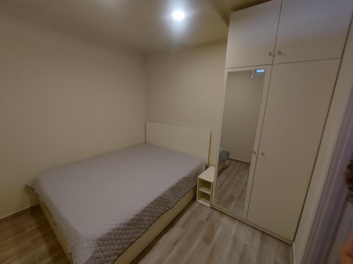 Andrew's Batumi Dual-Room Apartment Exterior photo