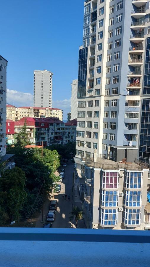 Andrew's Batumi Dual-Room Apartment Exterior photo